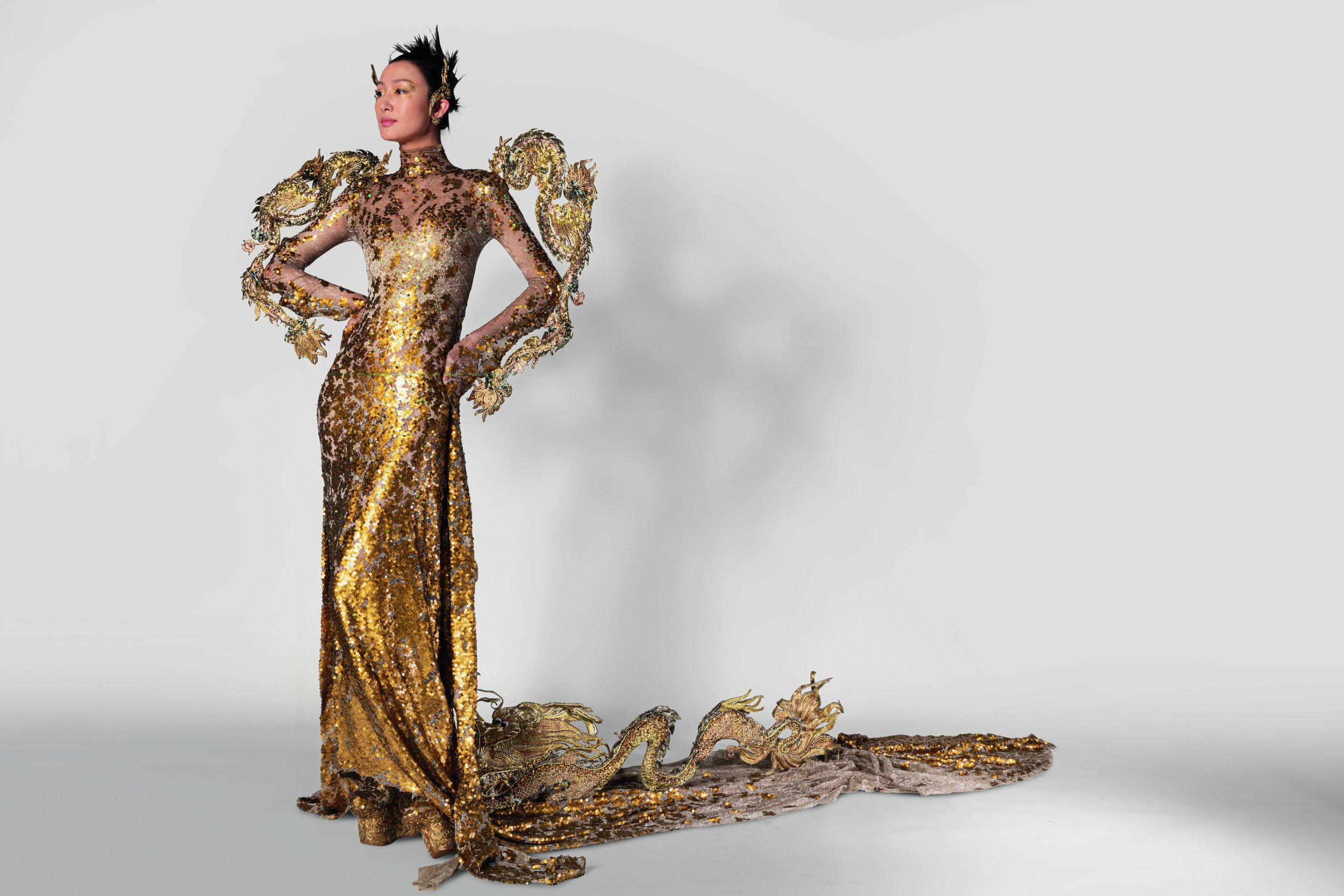 Guo pei store gown